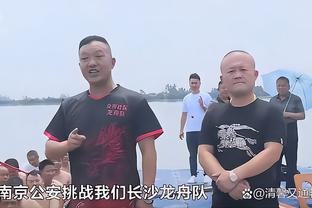 徐根宝见到范志毅娇妻：怎么又带来一个？